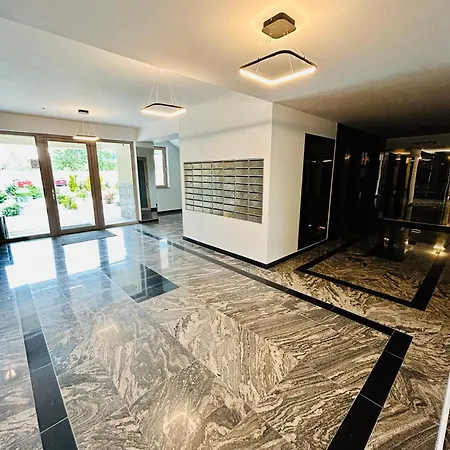 Dis Mamaia Nord Apartamento